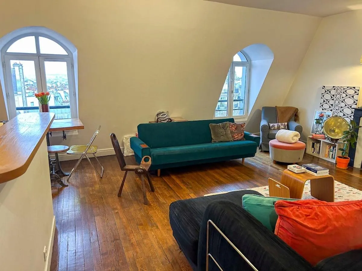 Stylish Montmartre Flat With View Appartement Parijs Frankrijk
